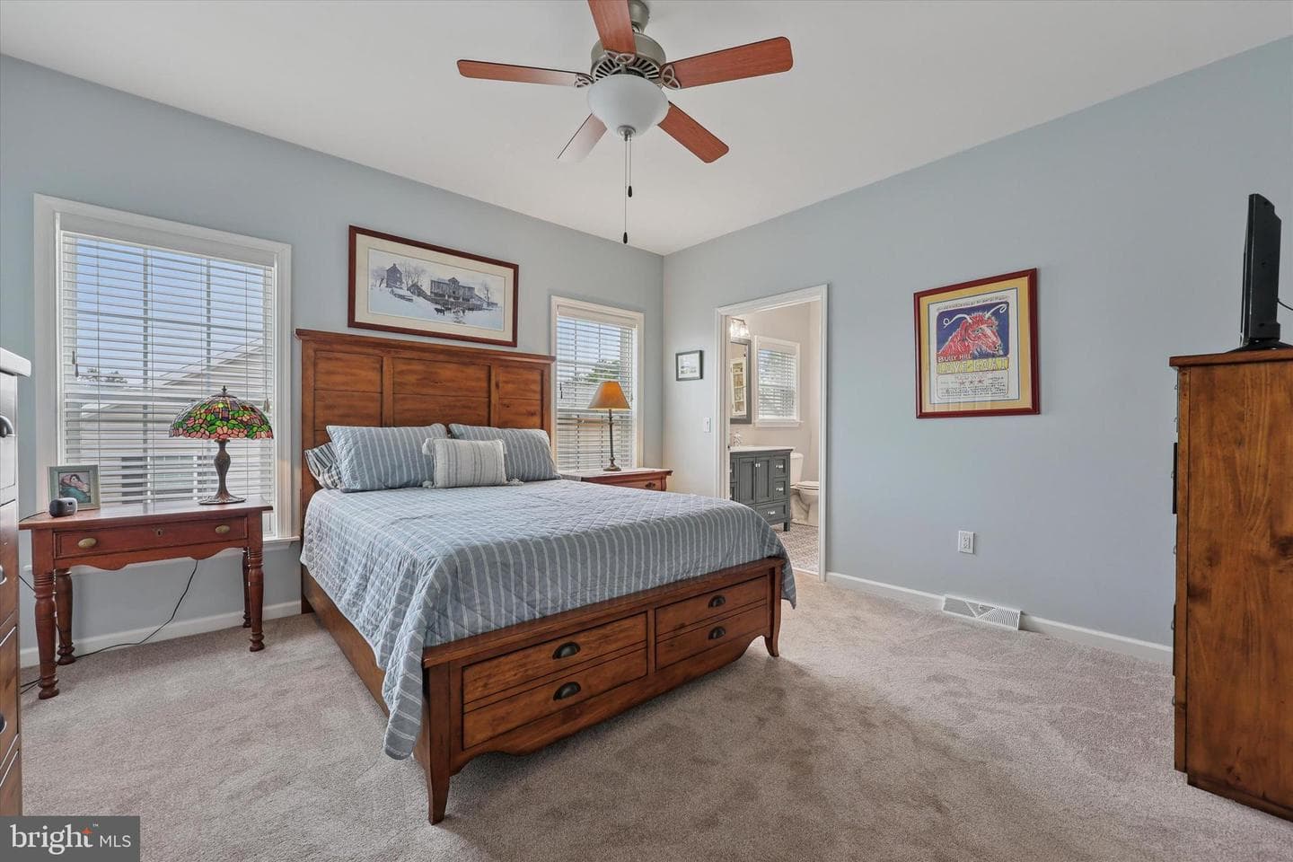 414 Honeysuckle Lane photo 16