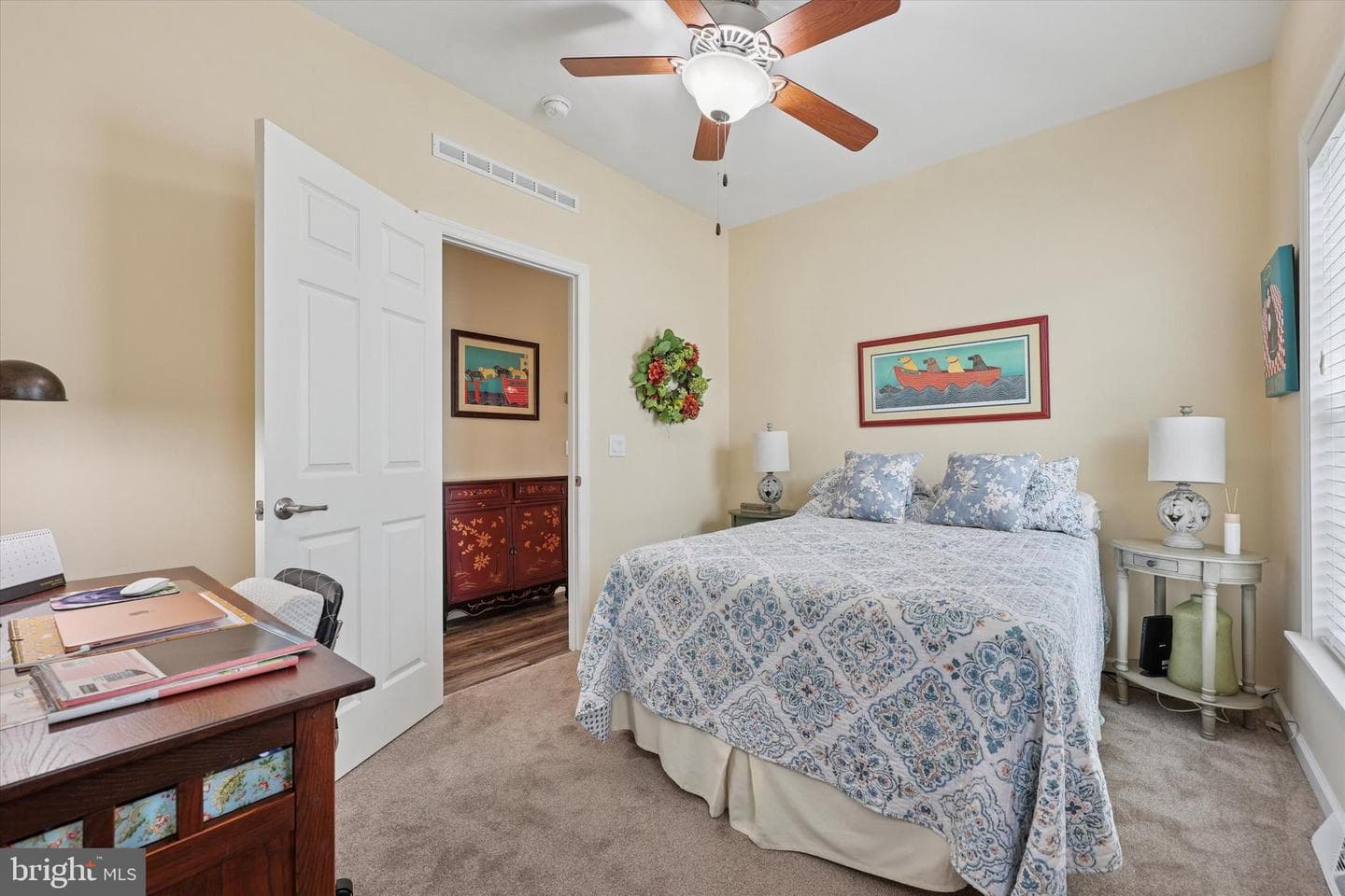 414 Honeysuckle Lane photo 19