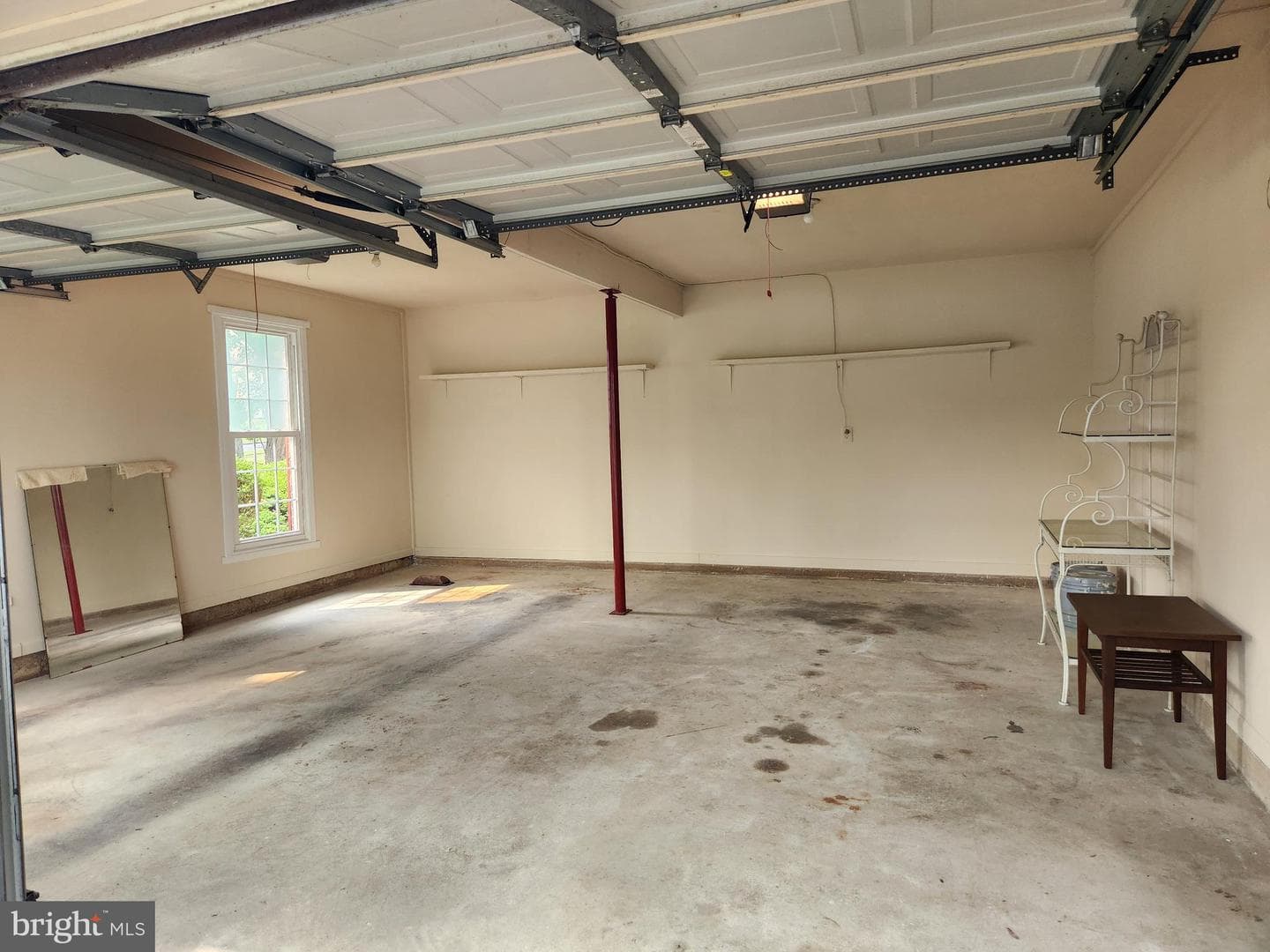 1907 Armstrong Drive photo 18