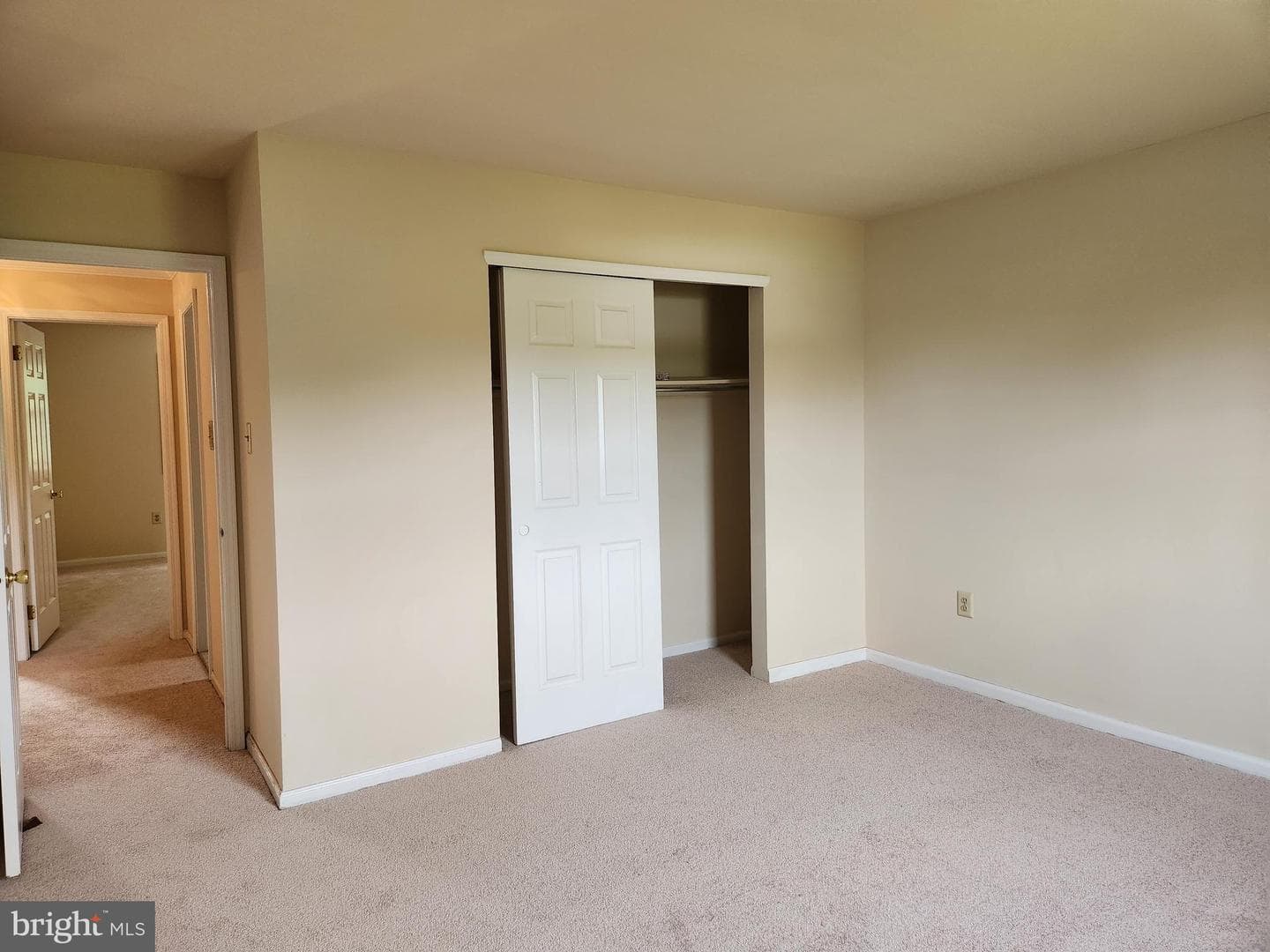 1907 Armstrong Drive photo 31
