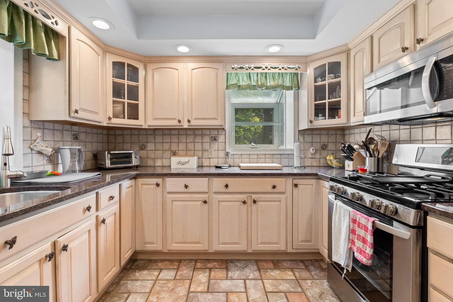 706 Dale Road photo 13