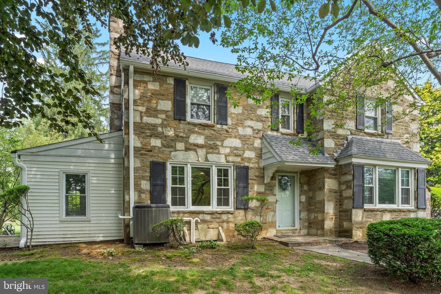 706 Dale Road photo 3