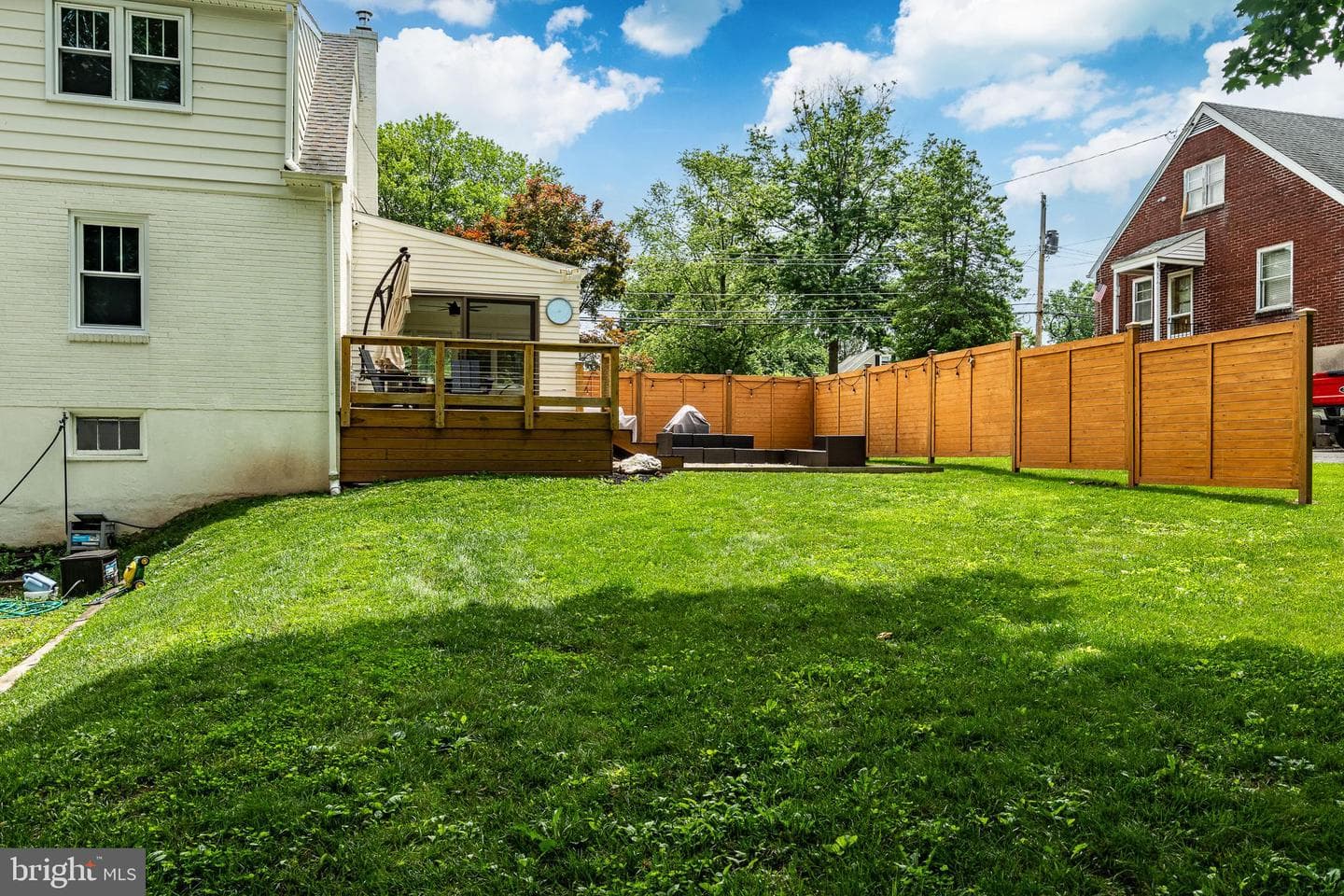 302 E 9th Avenue photo 46
