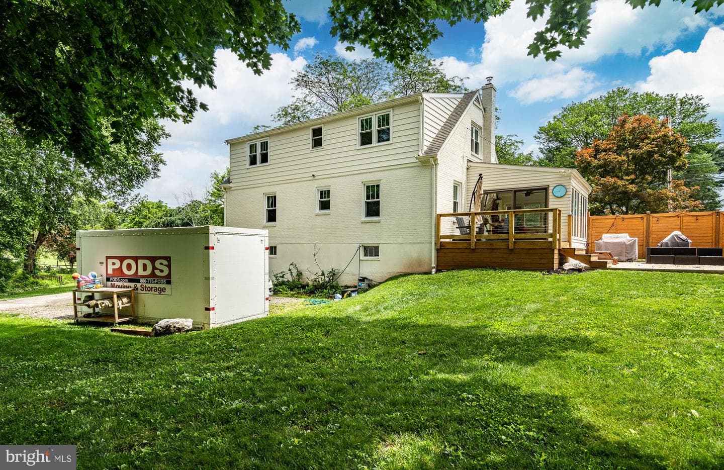 302 E 9th Avenue photo 48
