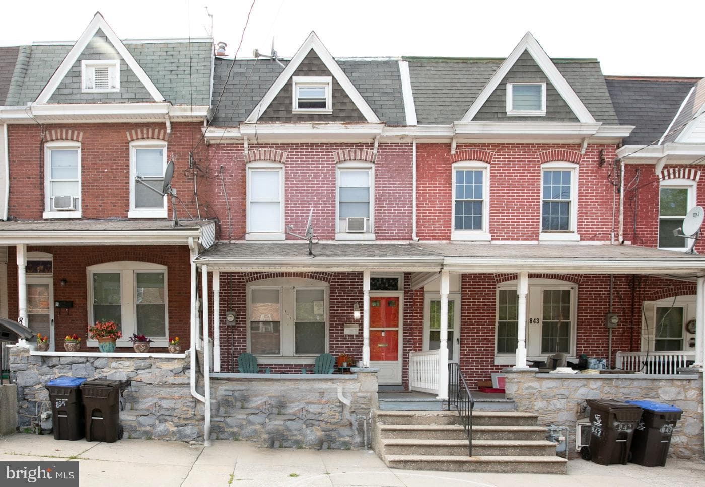 841 George Street photo 3