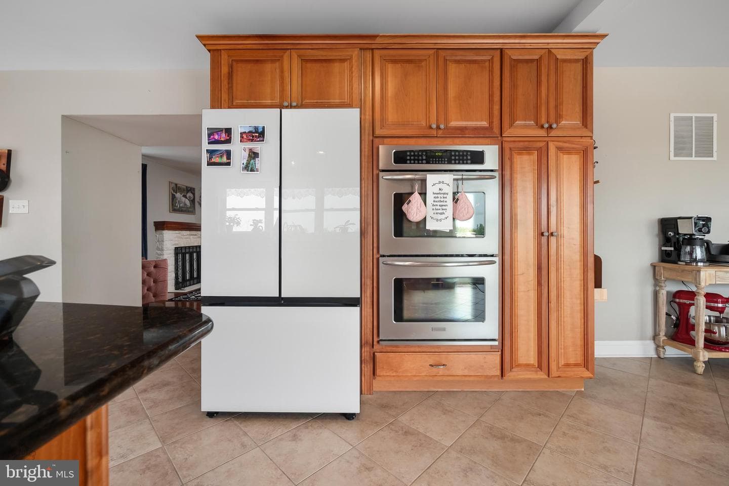 694 Ridge Road photo 19