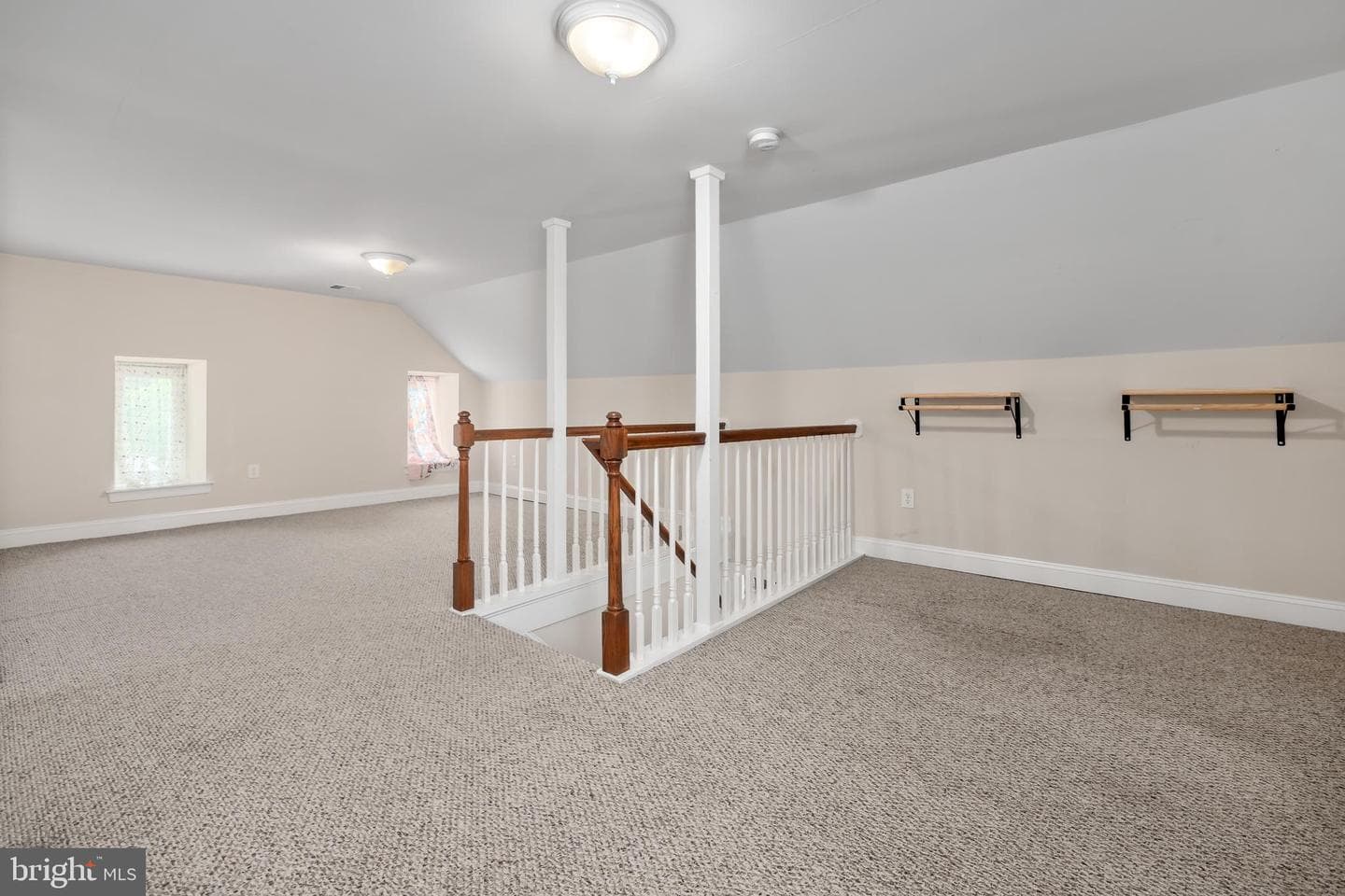 694 Ridge Road photo 35