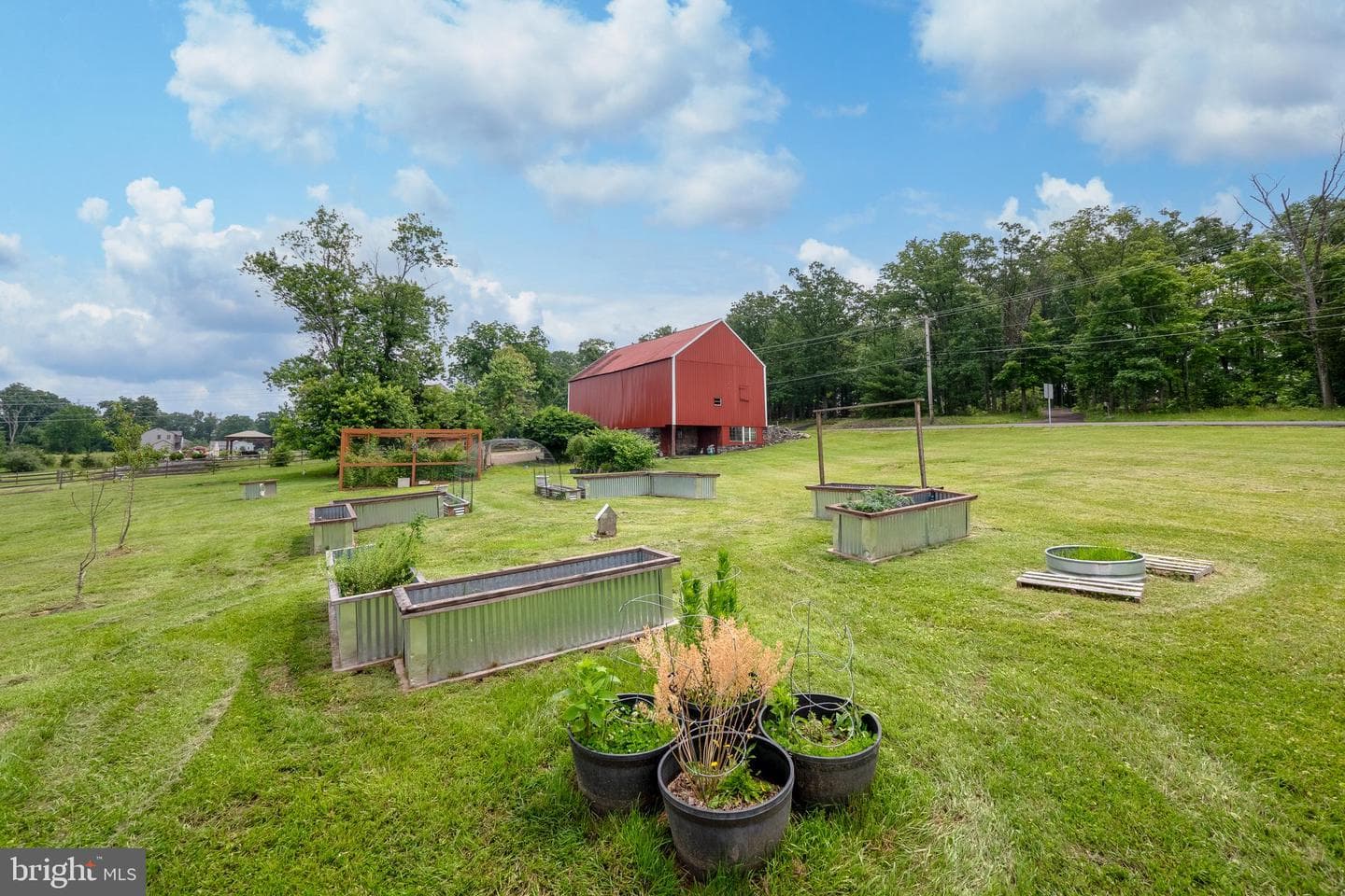 694 Ridge Road photo 36