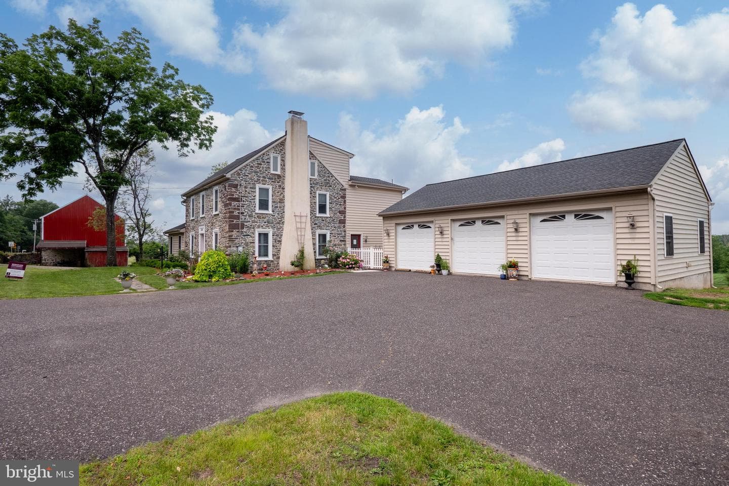 694 Ridge Road photo 38
