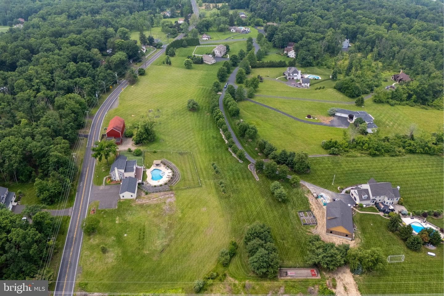 694 Ridge Road photo 44