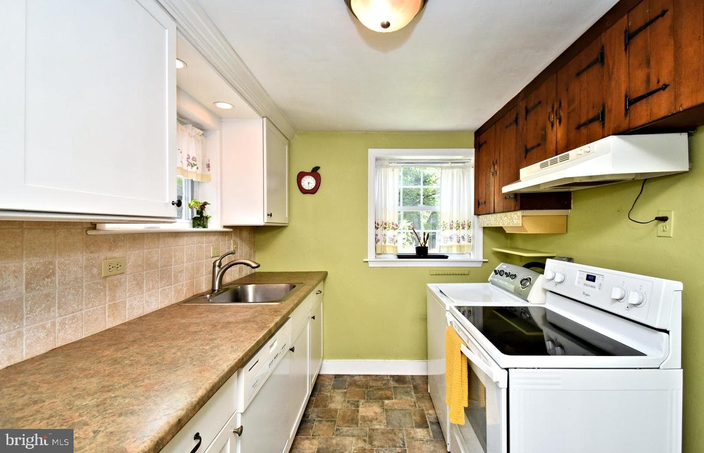 2228 Hillthorpe Avenue photo 14