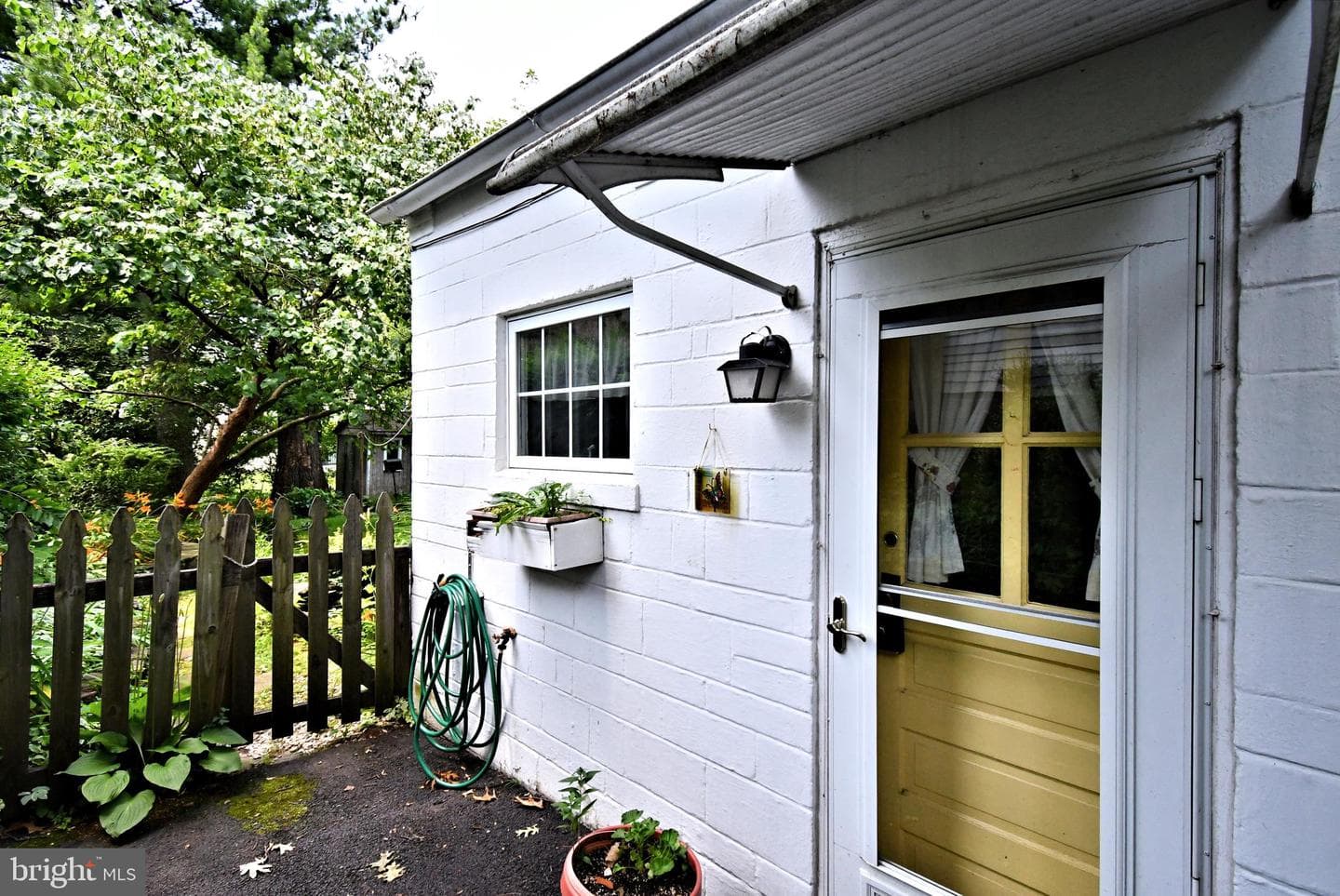 2228 Hillthorpe Avenue photo 4