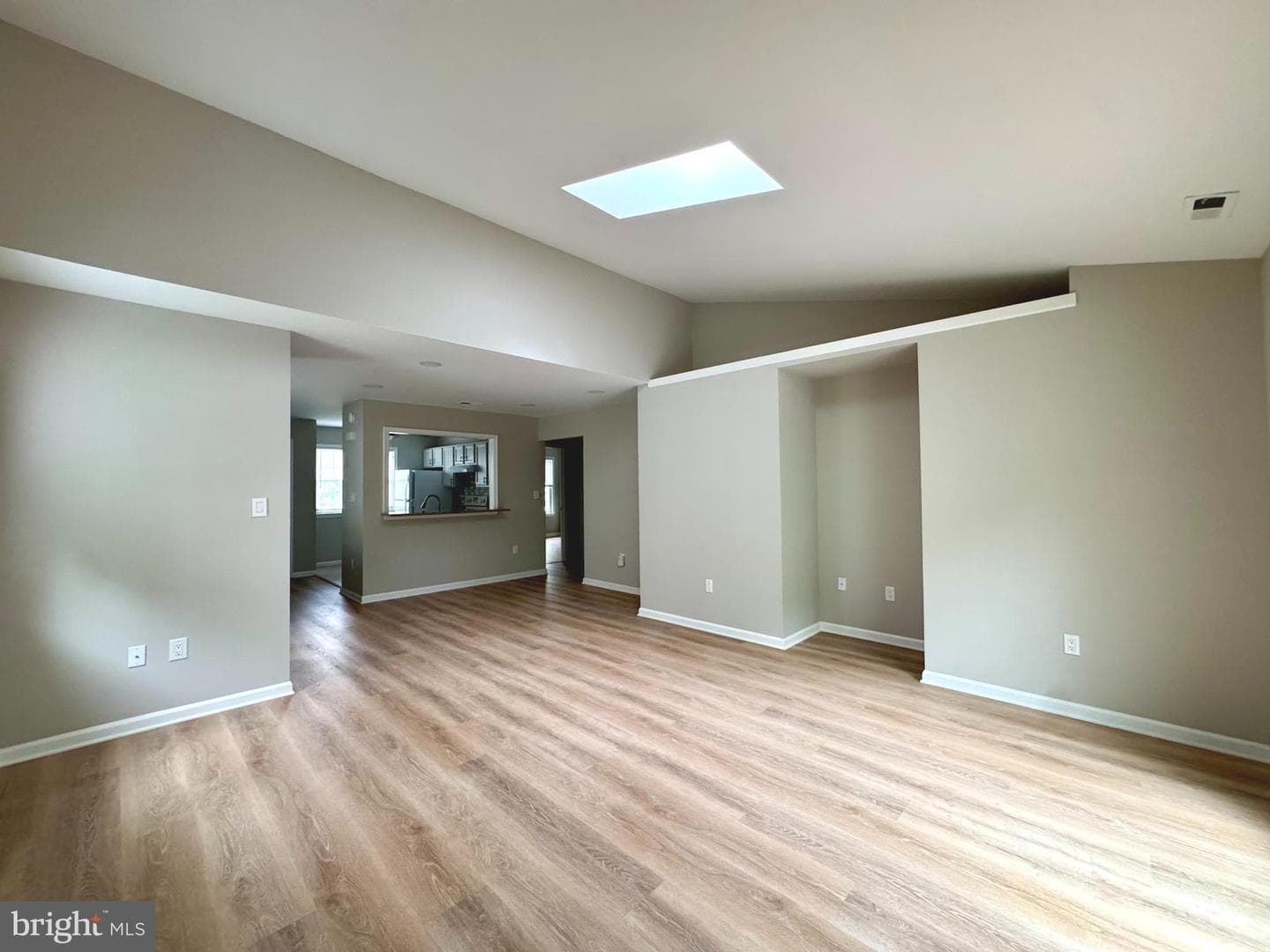 1732 Rosewood Court #88 photo 5