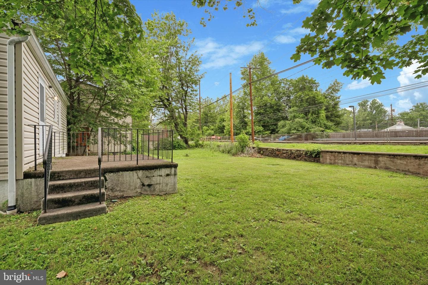 905 Pershing Road photo 18