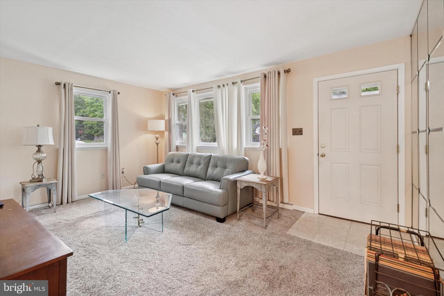 905 Pershing Road photo 3