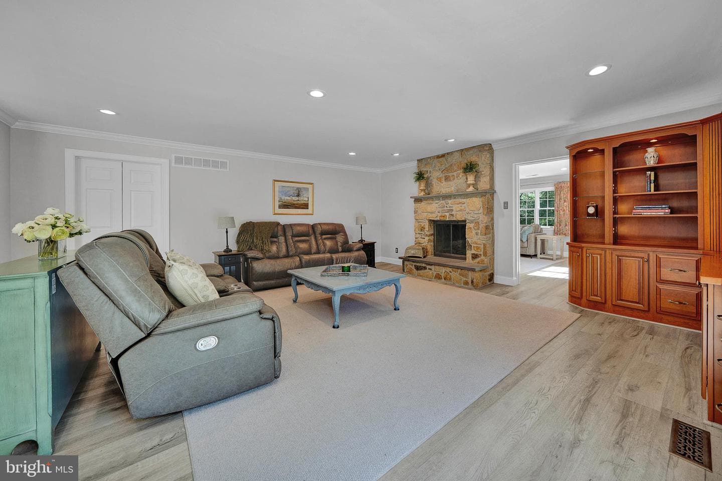 1219 Turnbury Lane photo 11