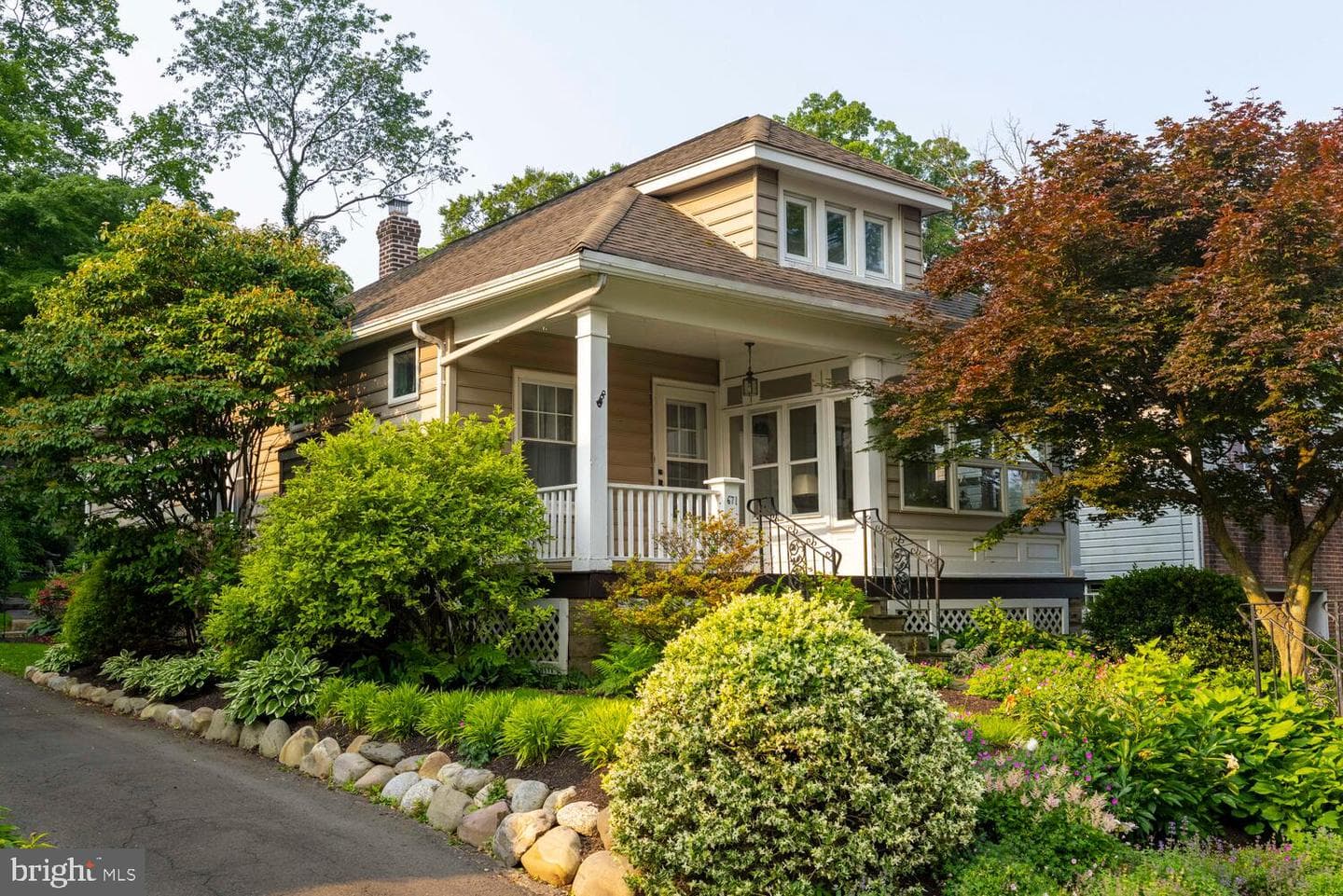 671 Edge Hill Road photo 28