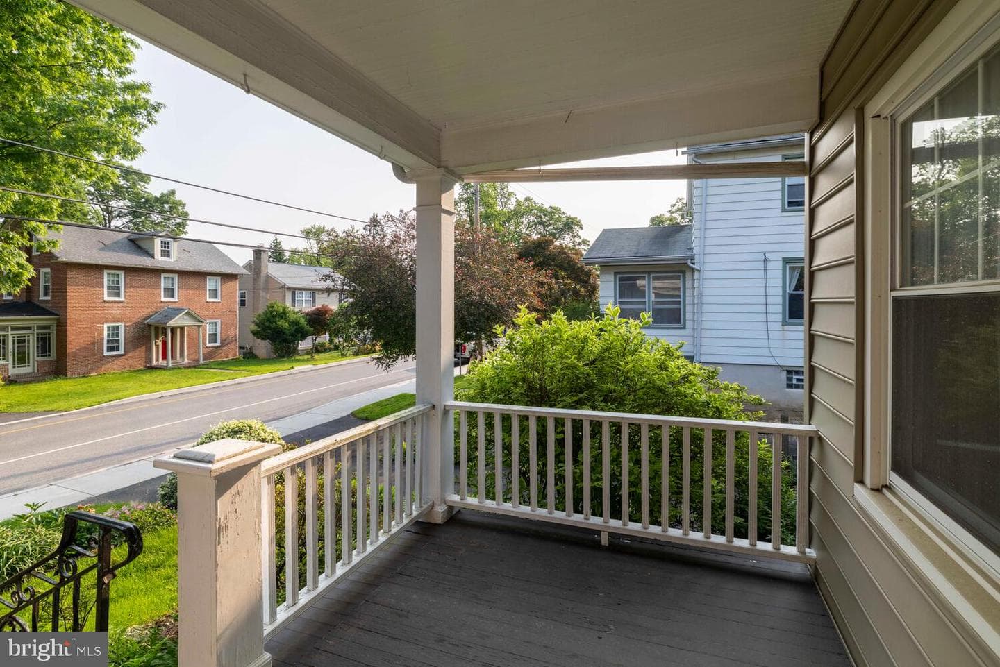 671 Edge Hill Road photo 4