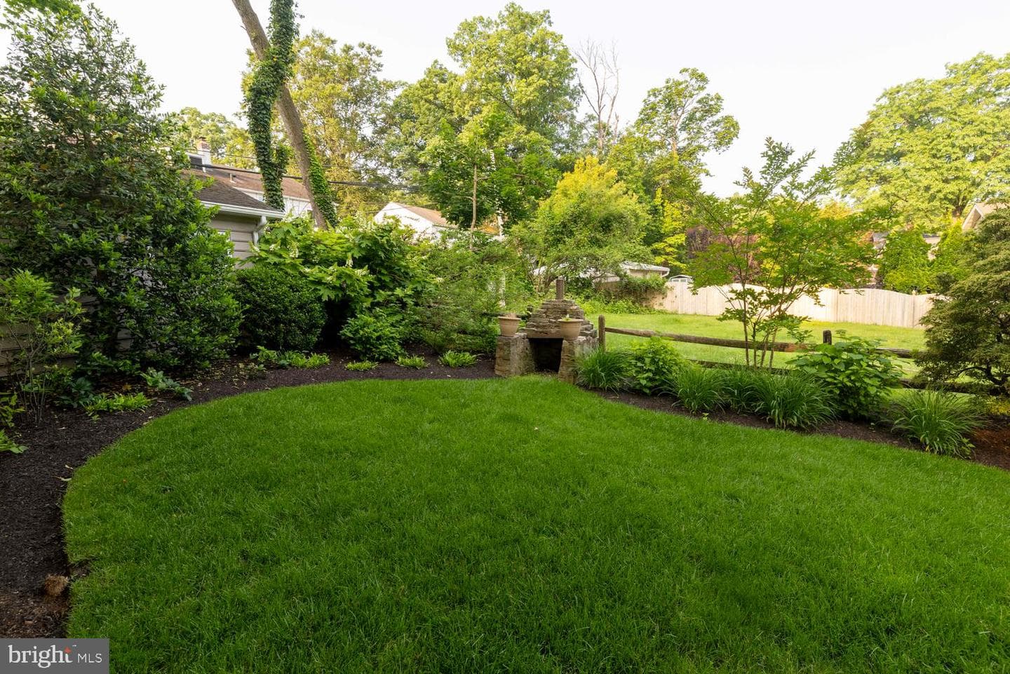 671 Edge Hill Road photo 9