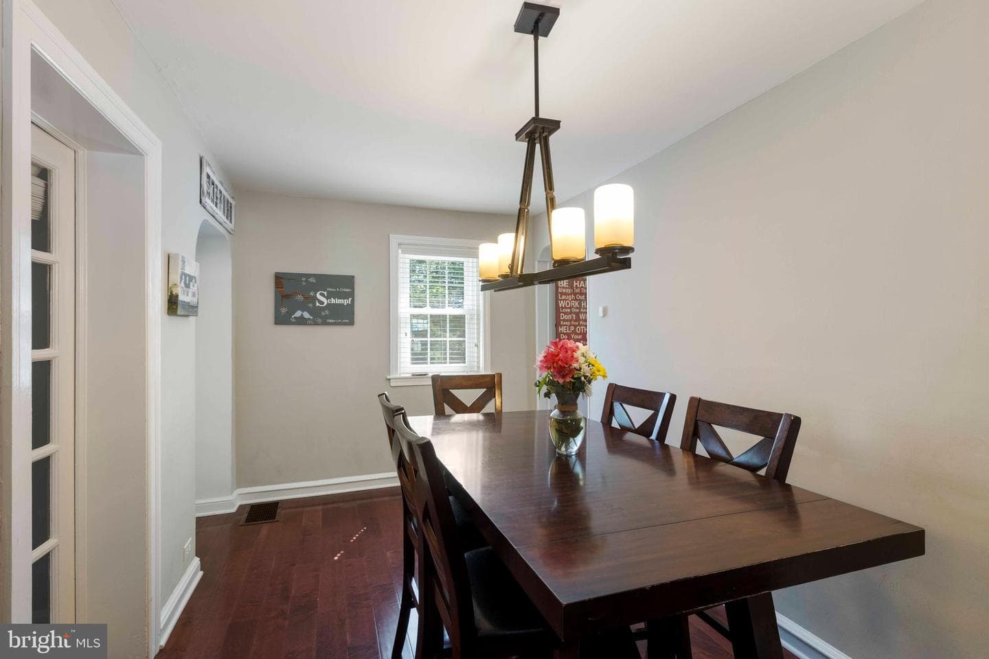 2300 Pioneer Road photo 7