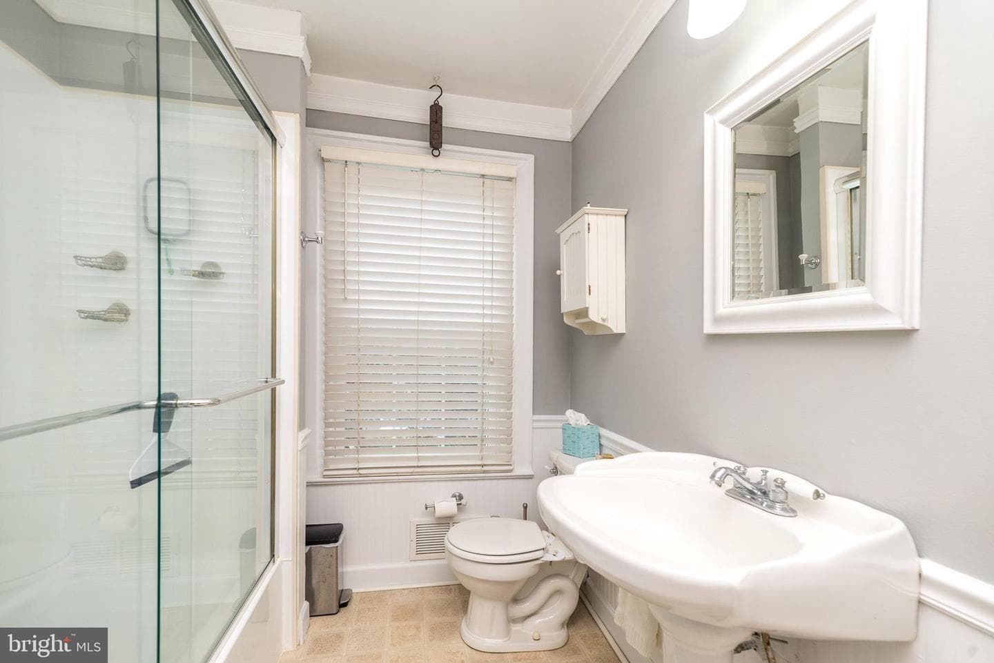300 Mattison Avenue photo 22
