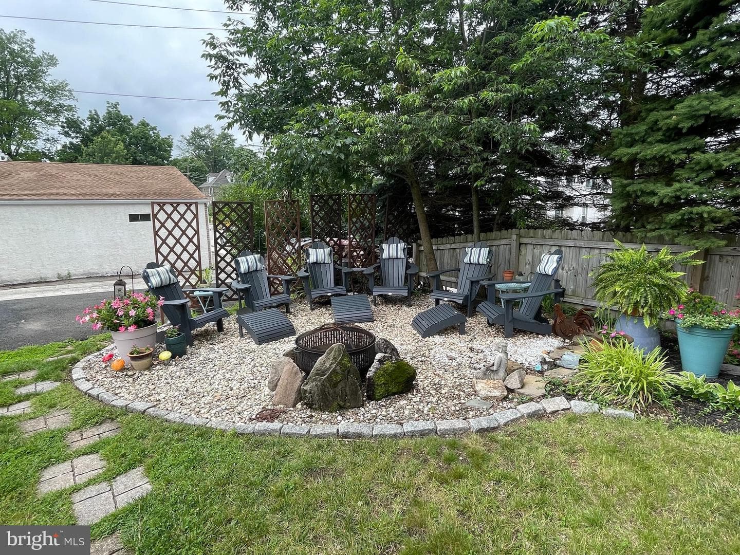 300 Mattison Avenue photo 25