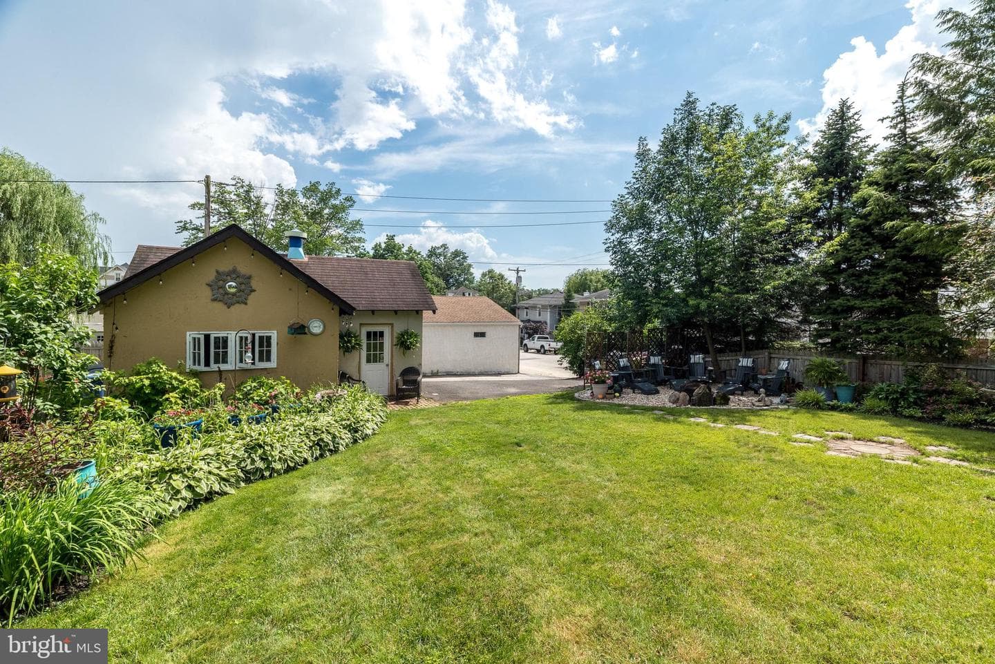 300 Mattison Avenue photo 27