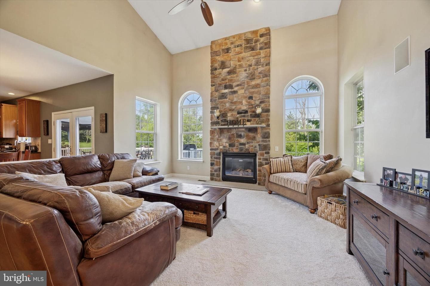 101 Jessica Circle photo 16