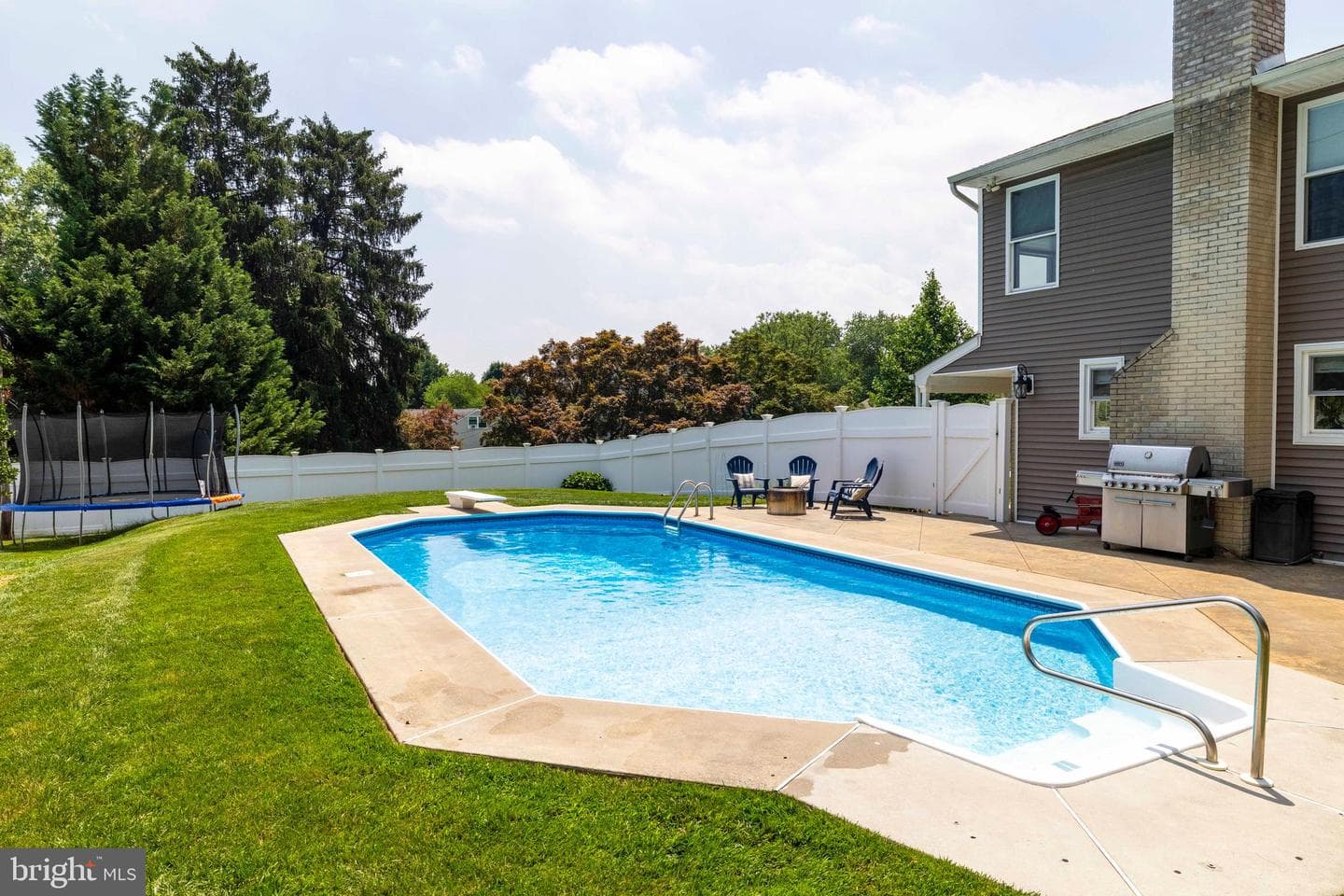 943 E Township Line Road photo 45