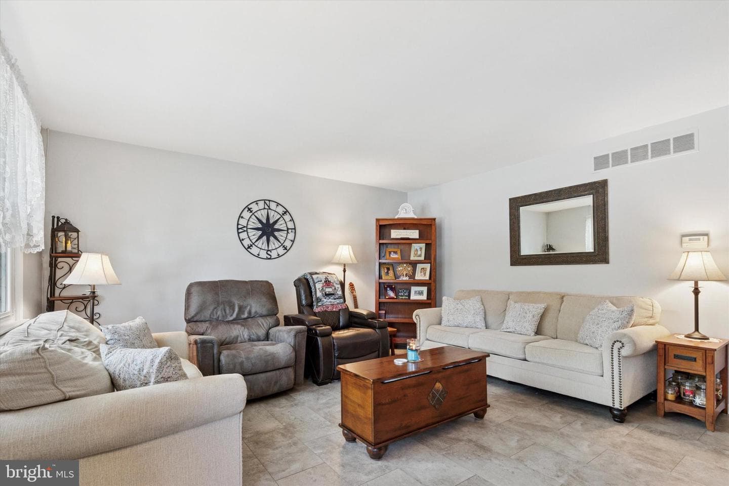 117 Ellen Way photo 11