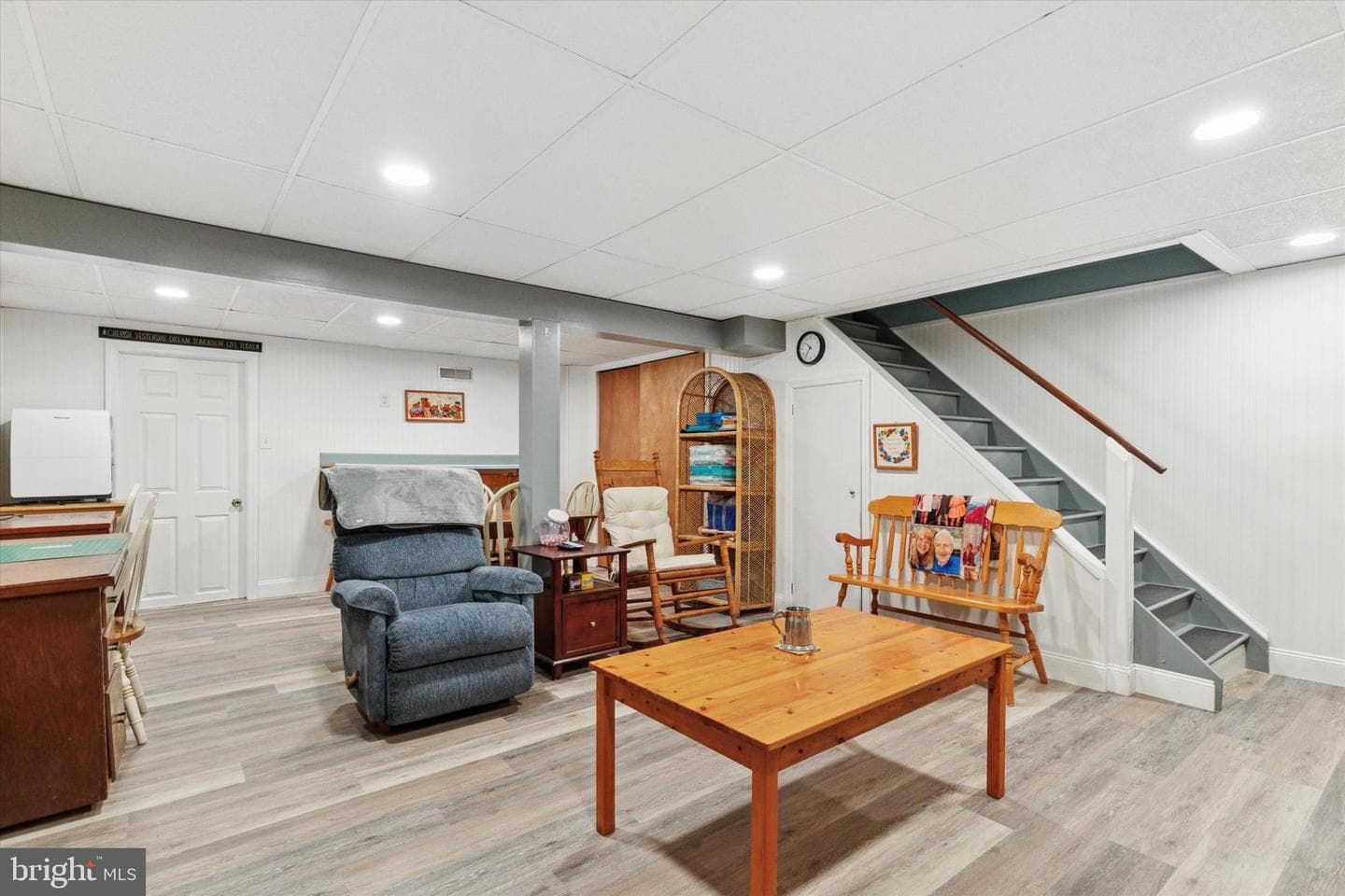 117 Ellen Way photo 12