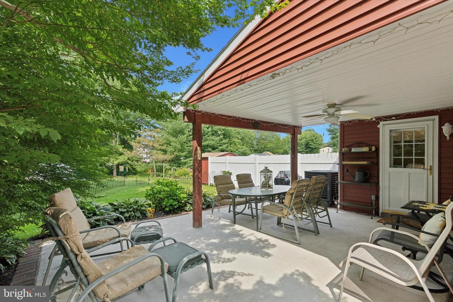 117 Ellen Way photo 14