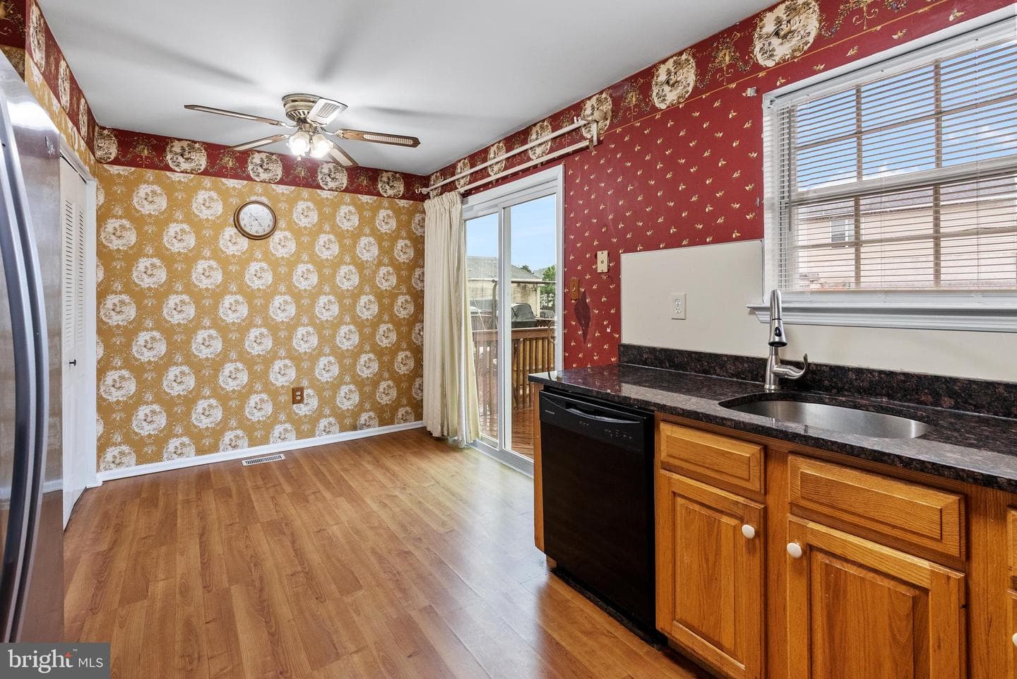 34 2nd Street photo 11
