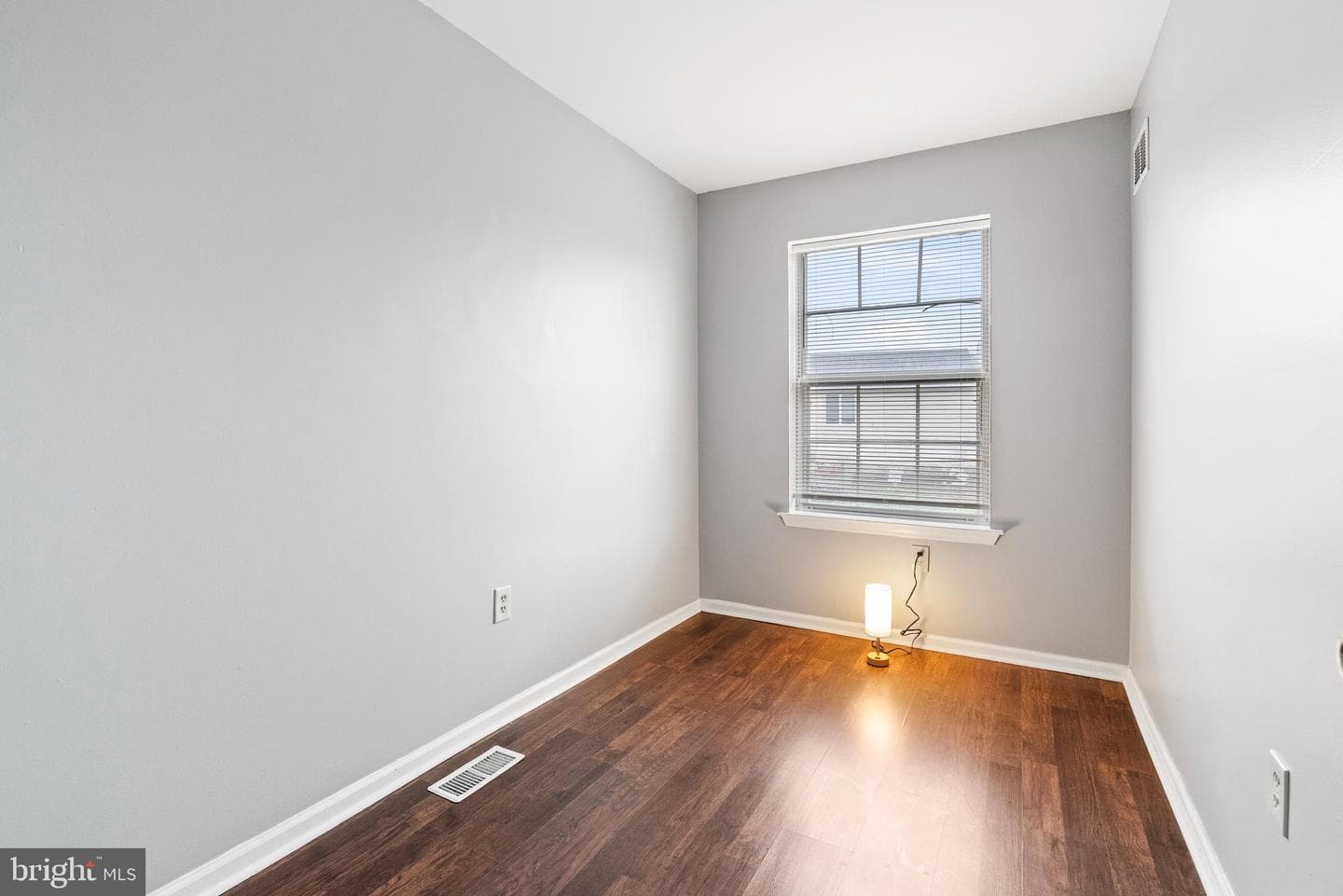 34 2nd Street photo 17