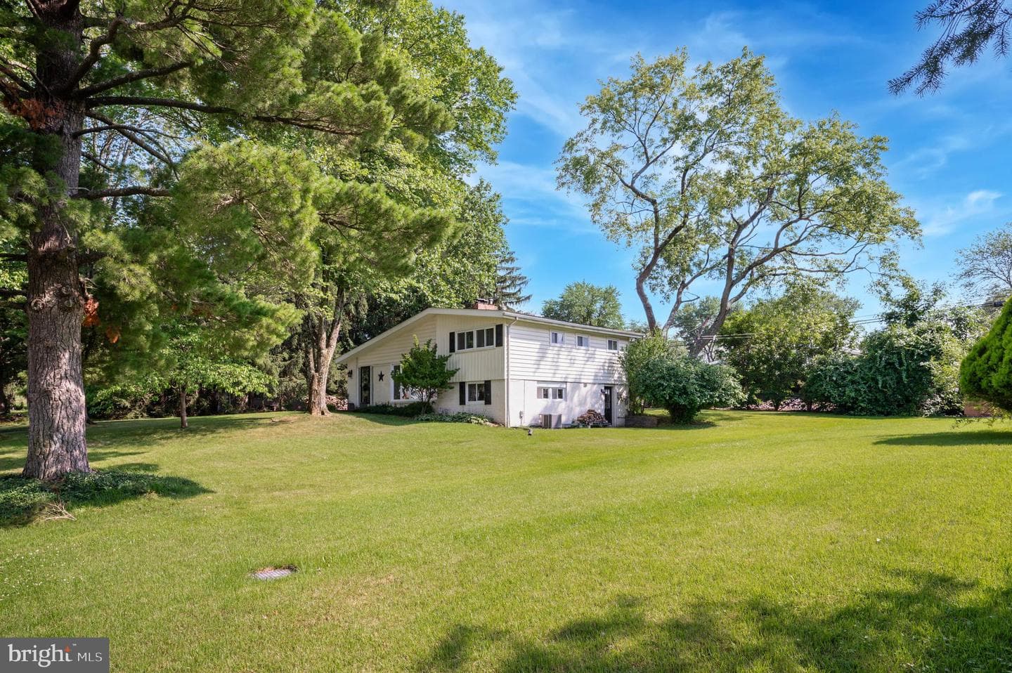 1526 Pulaski Drive photo 5