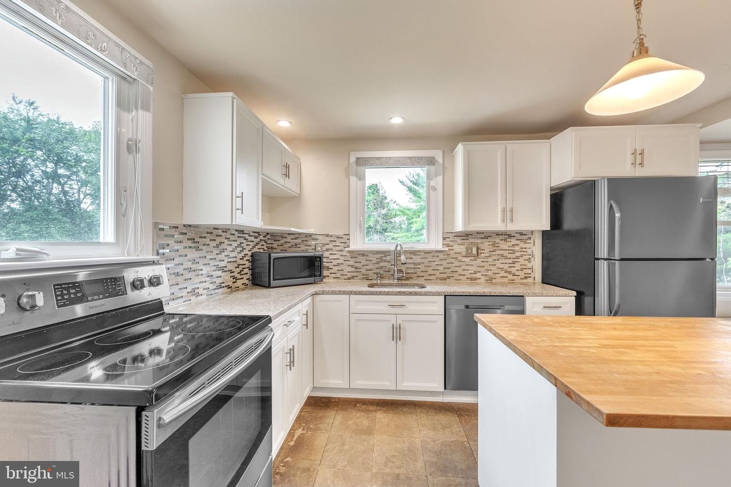 2905 Sunset Avenue photo 12