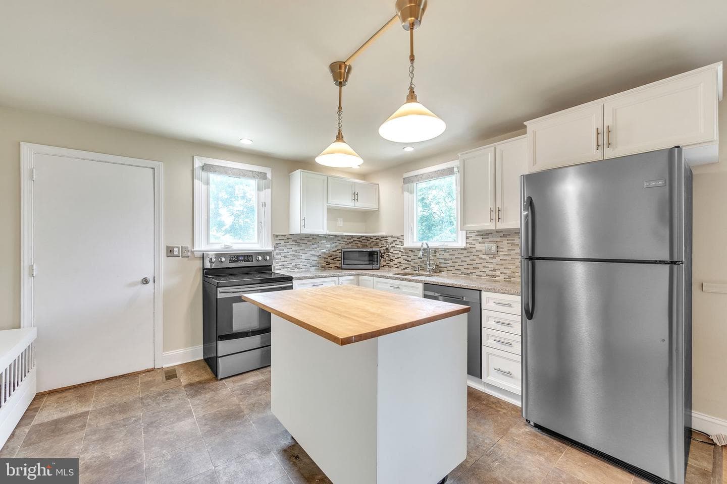 2905 Sunset Avenue photo 13