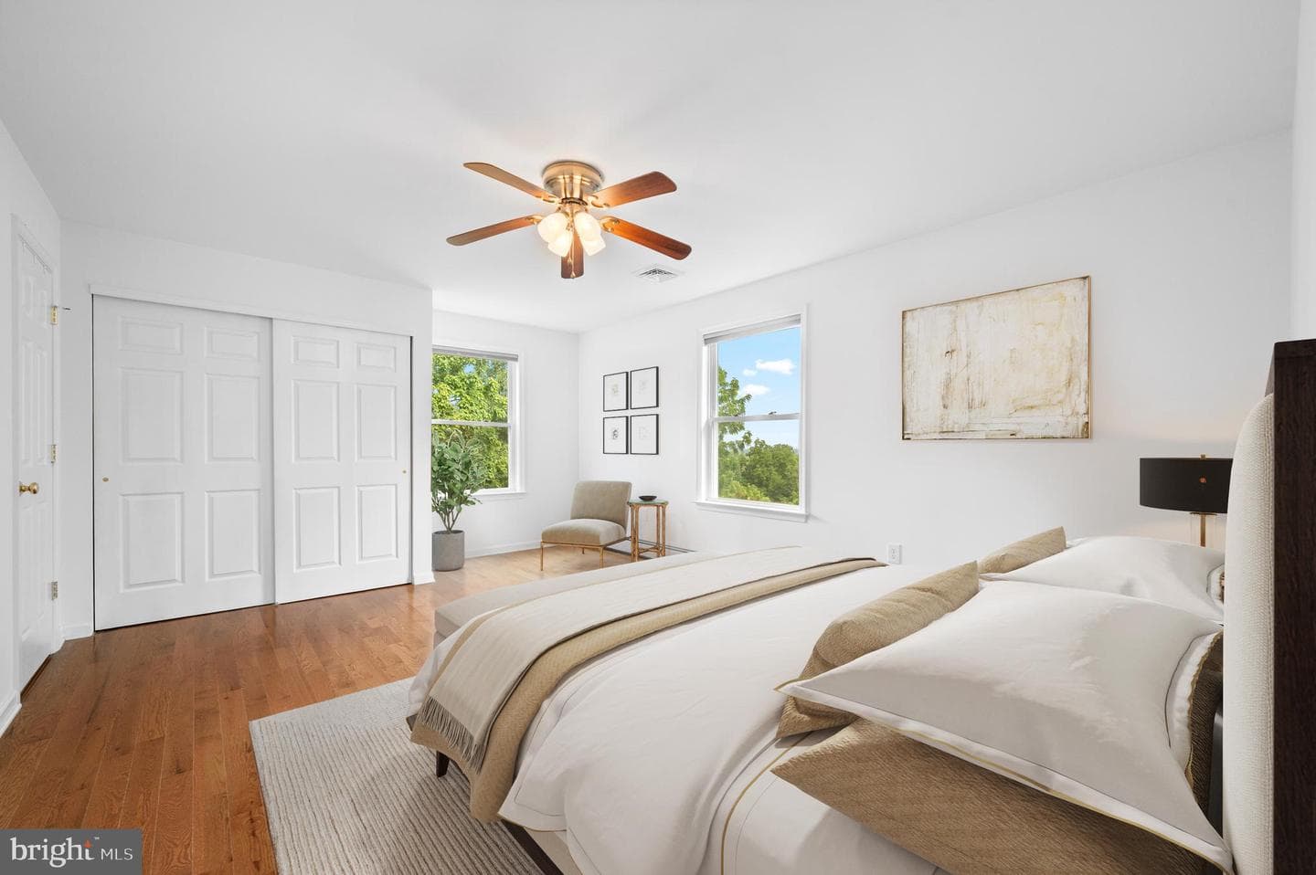 38 S Grange Avenue photo 46