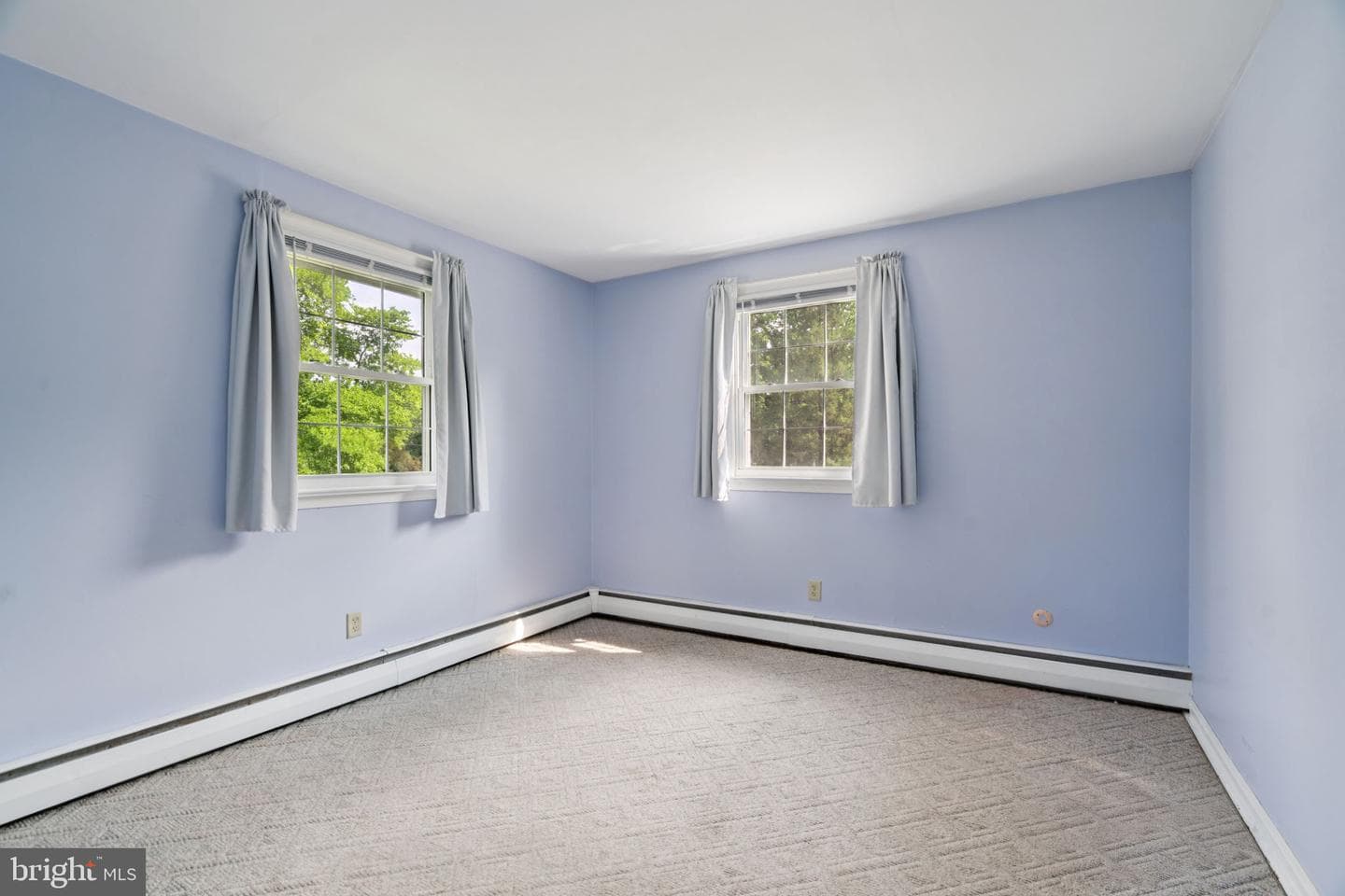 916 Davis Road photo 30