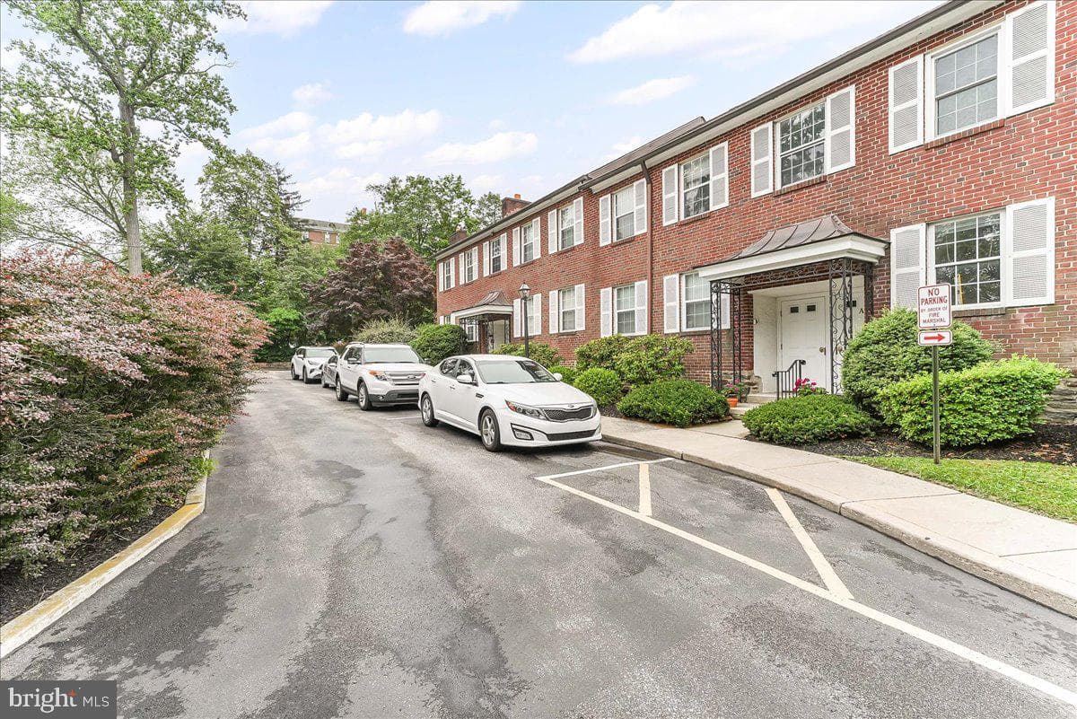 922 W Montgomery Avenue #b-4 photo 3