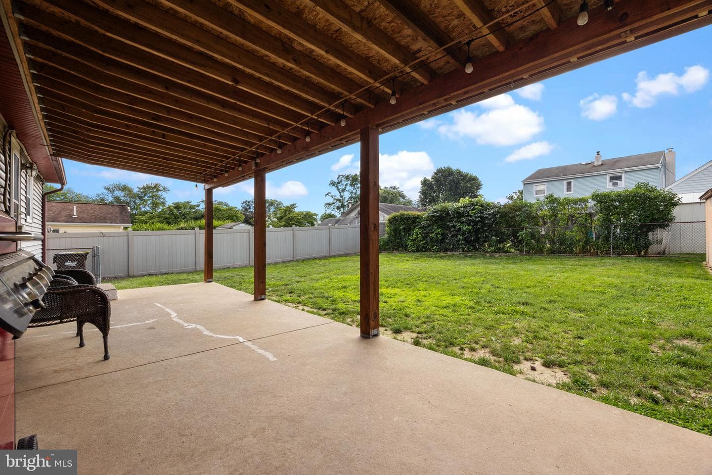 308 Edgley Avenue photo 16