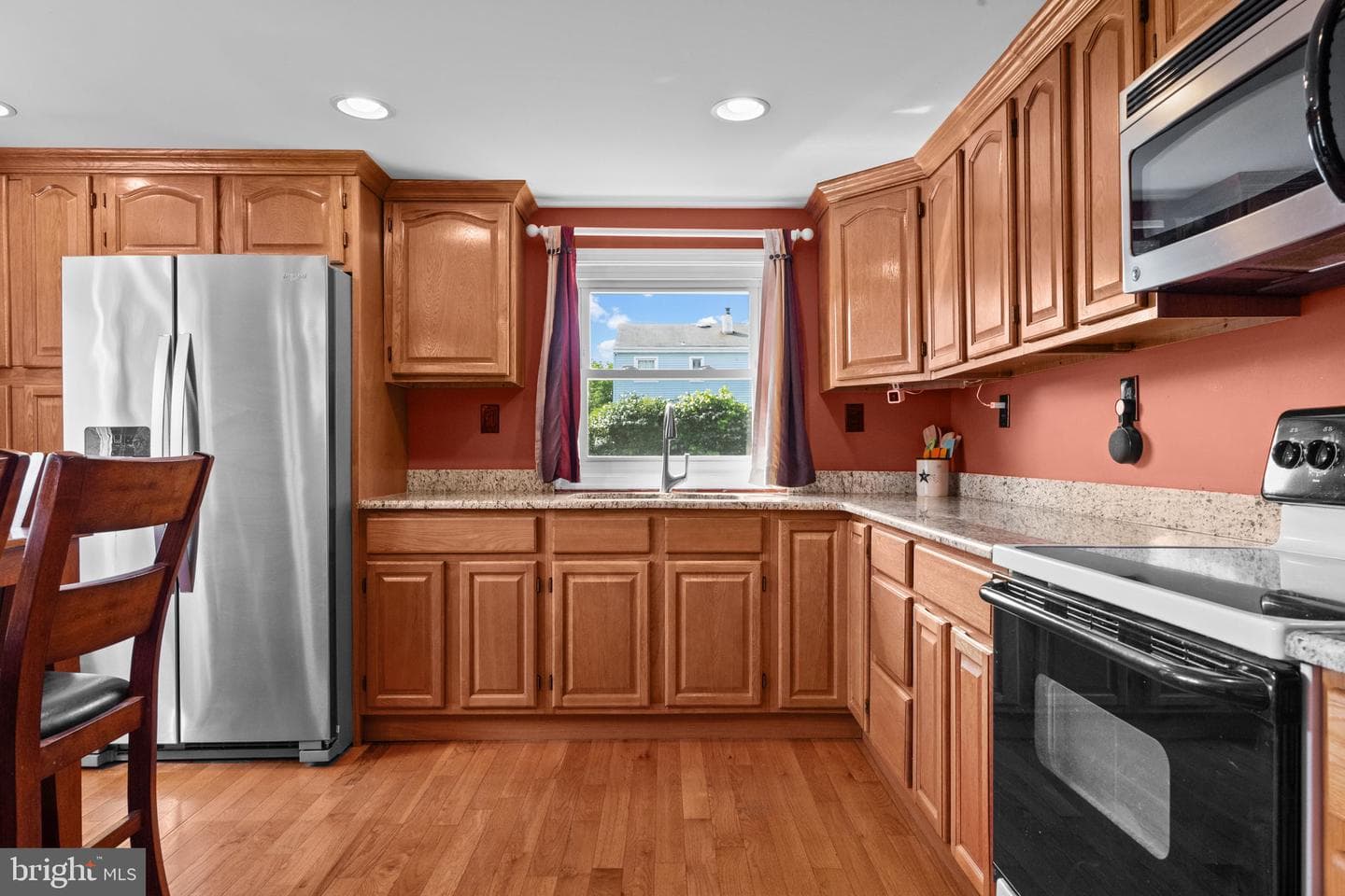 308 Edgley Avenue photo 5