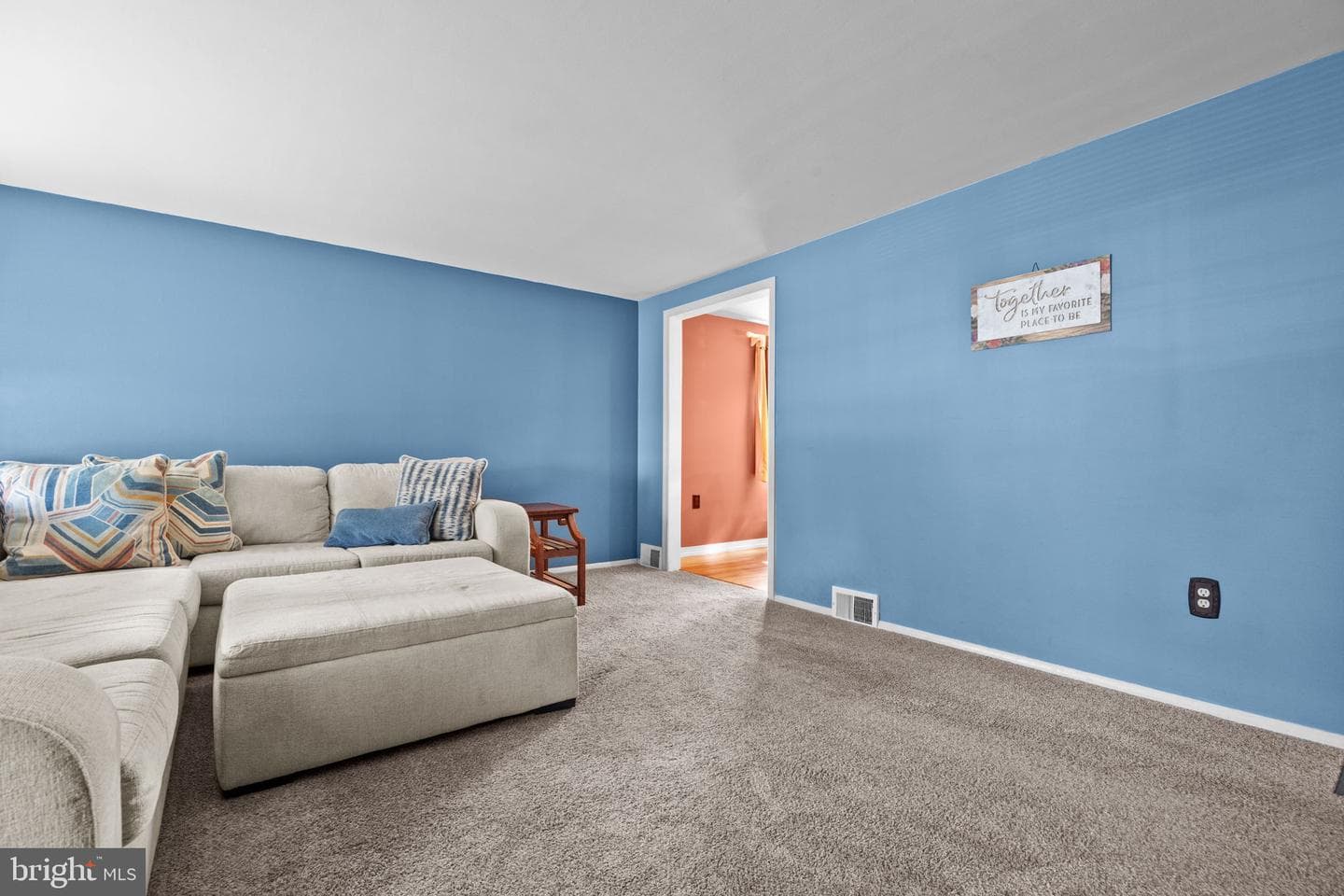 308 Edgley Avenue photo 7