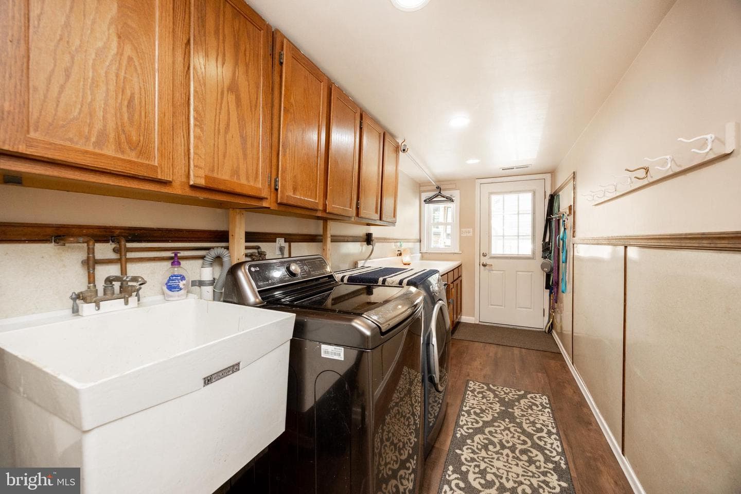 3763 Stoughton Road photo 20