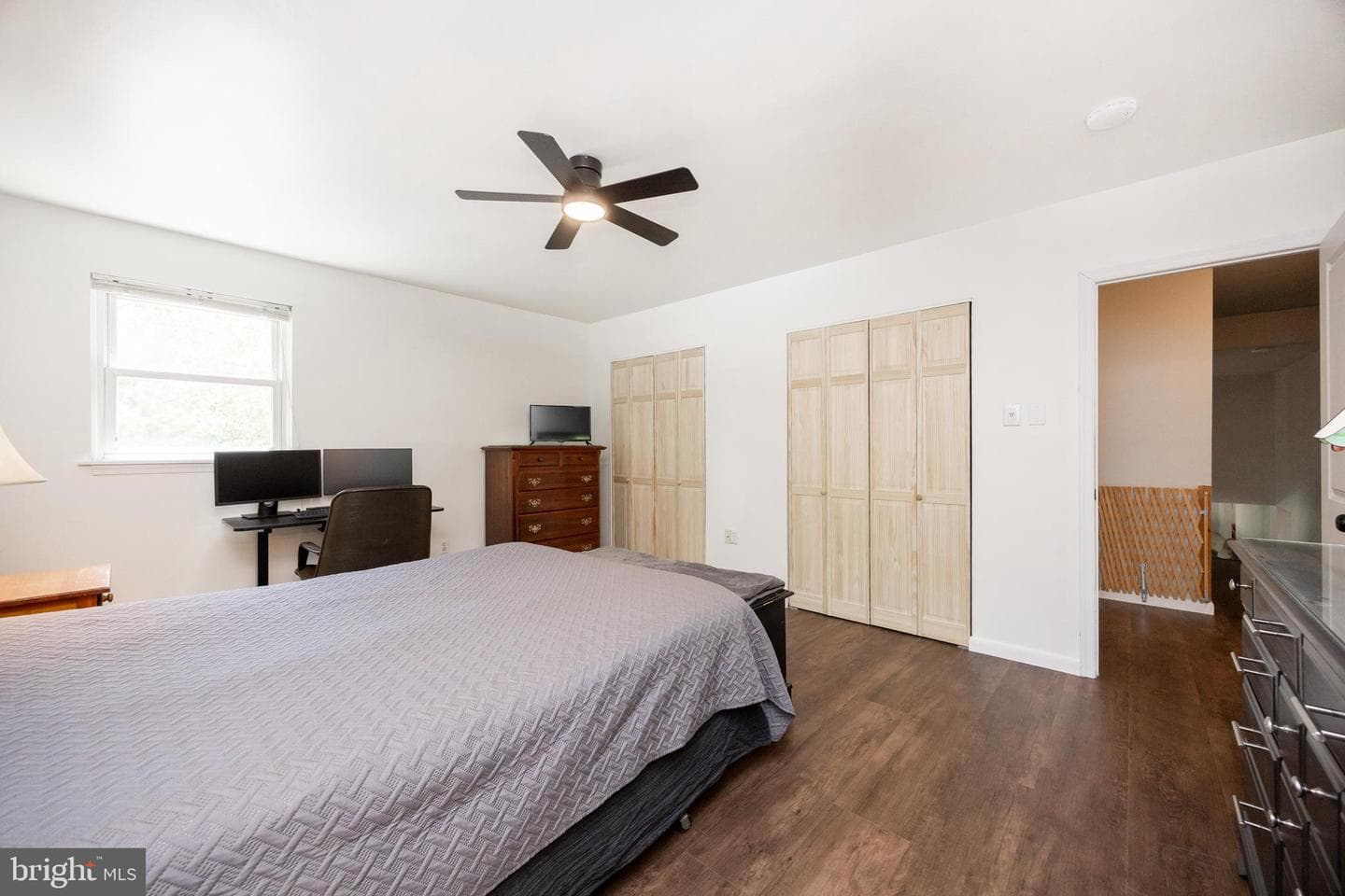 3763 Stoughton Road photo 22