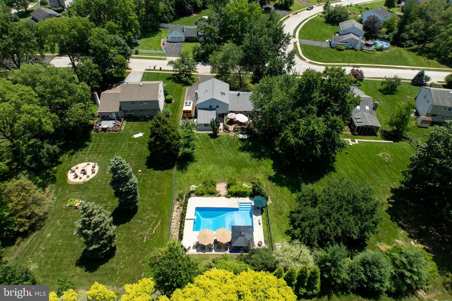 3763 Stoughton Road photo 43