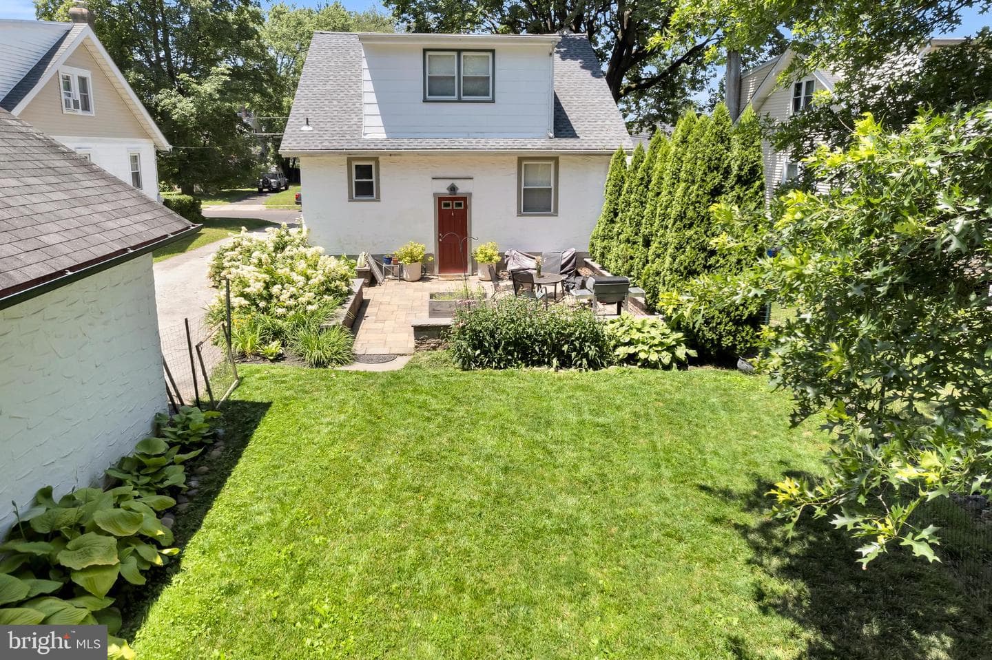 443 Tennis Avenue photo 24