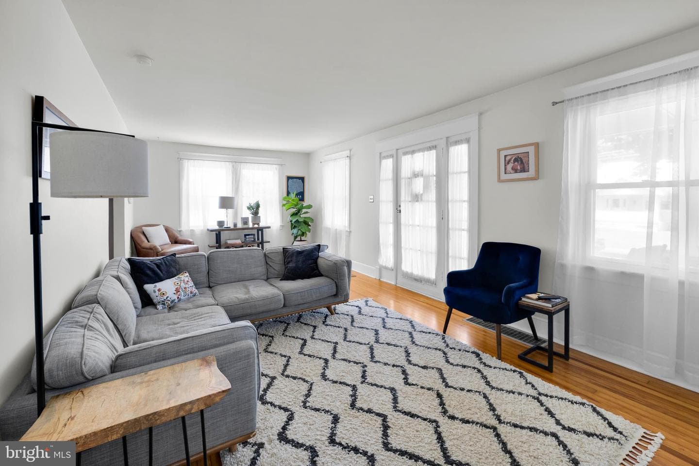443 Tennis Avenue photo 6