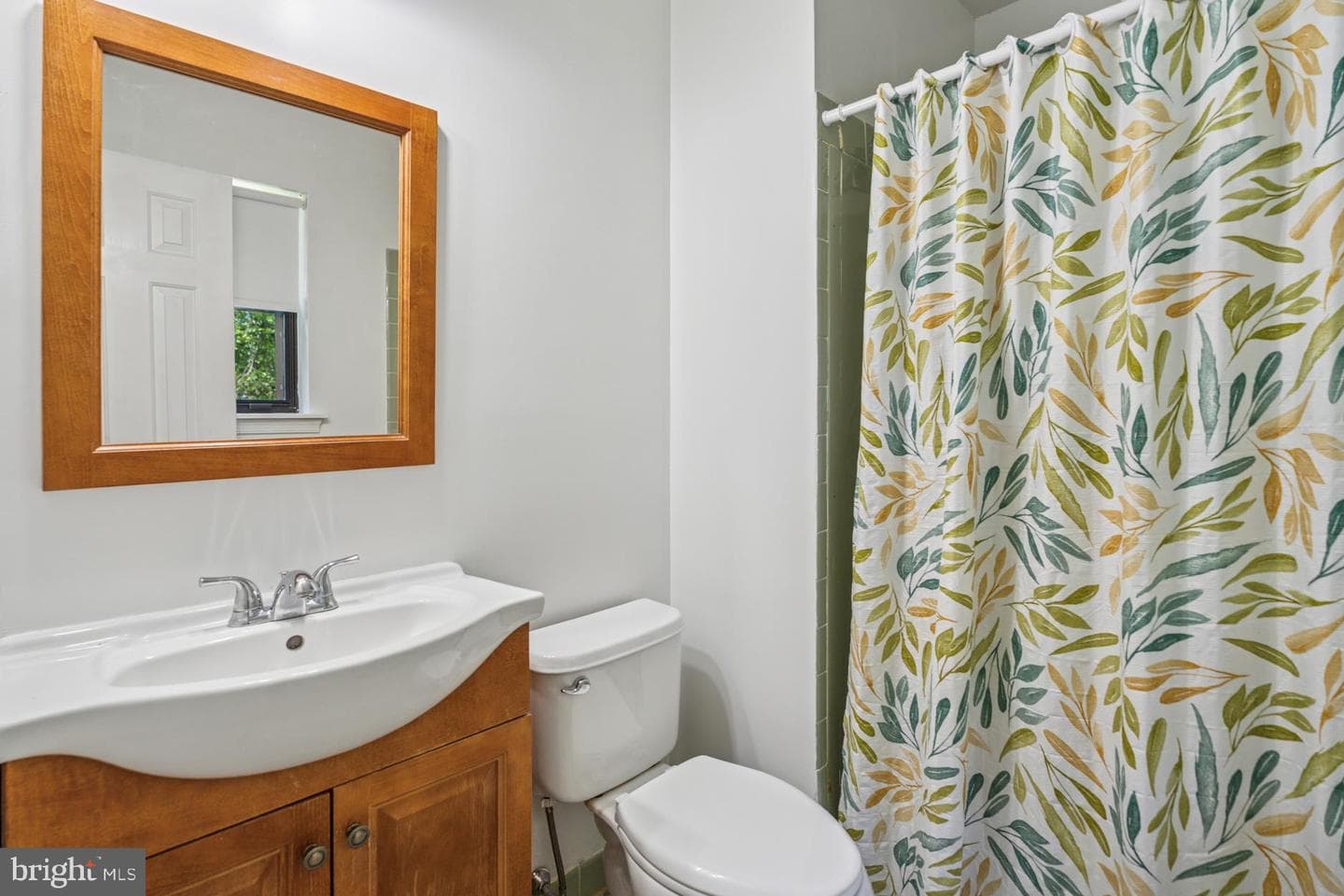 13 Virginia Lane photo 24