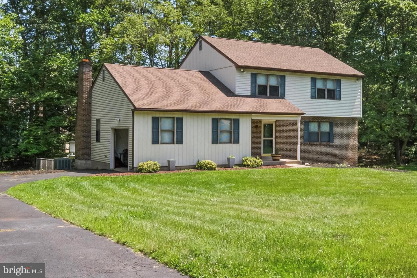 13 Virginia Lane photo 32